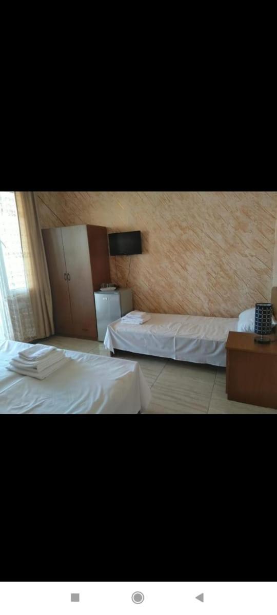 Geno Guest House Квариати Номер фото