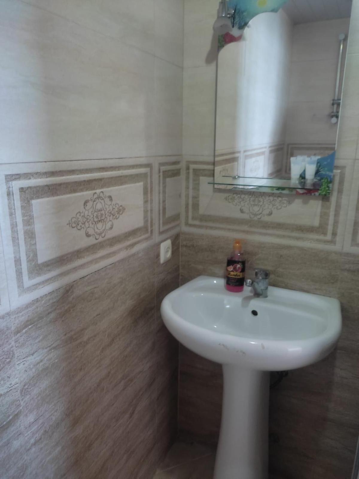 Geno Guest House Квариати Номер фото