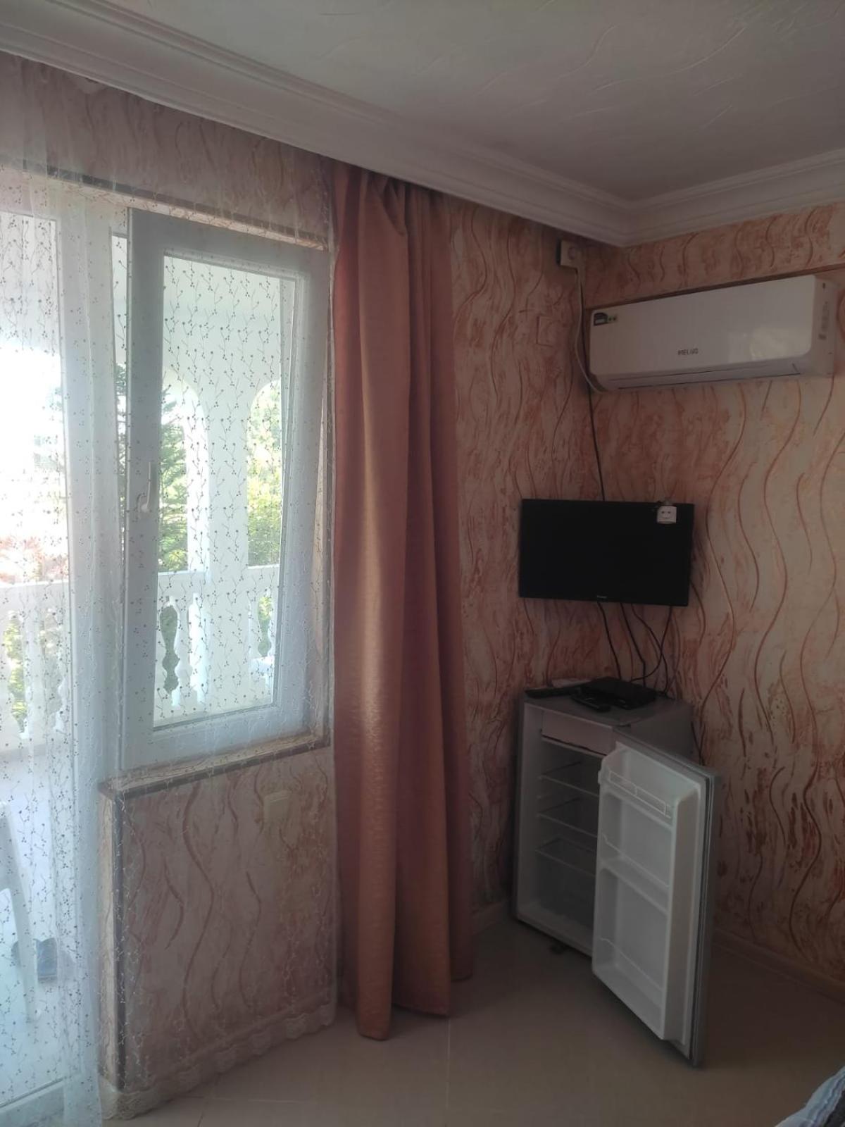 Geno Guest House Квариати Номер фото